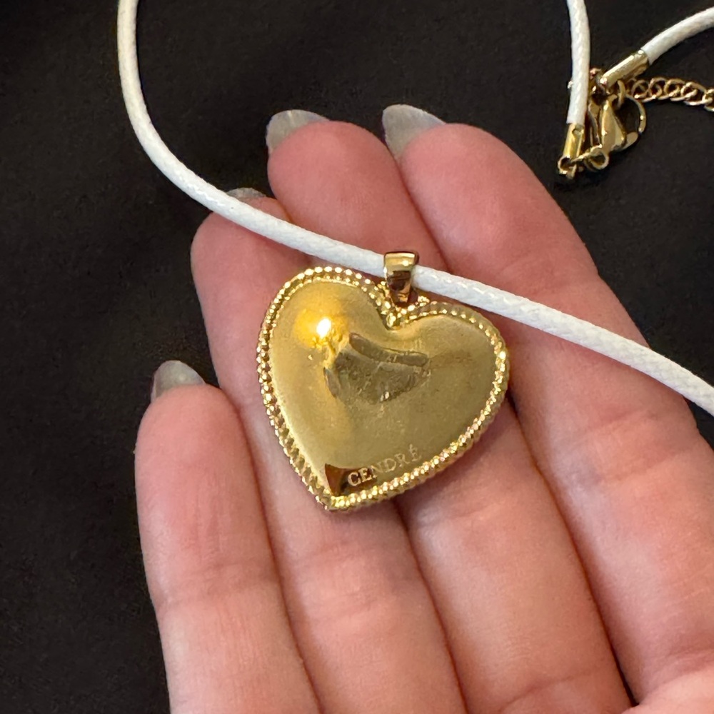 Cendre Co Australian Jewelry Belle Heart Pendant White Necklace - Picture 7 of 11